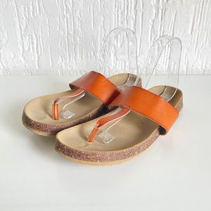 American Eagle Burnt Orange Leather T Thong Sandals Size 9